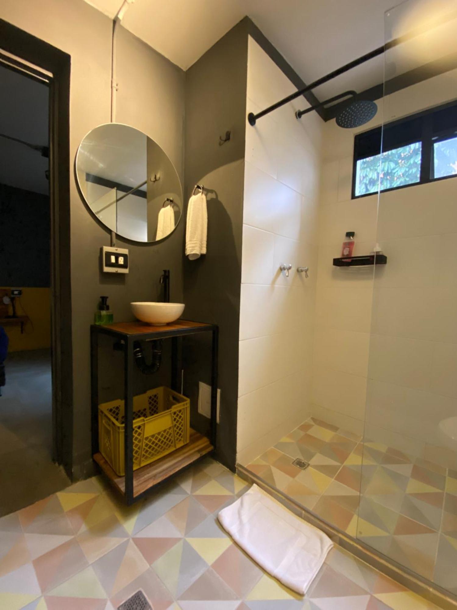 Casa Mosaiko Primer Parque Laureles Medellín Zewnętrze zdjęcie