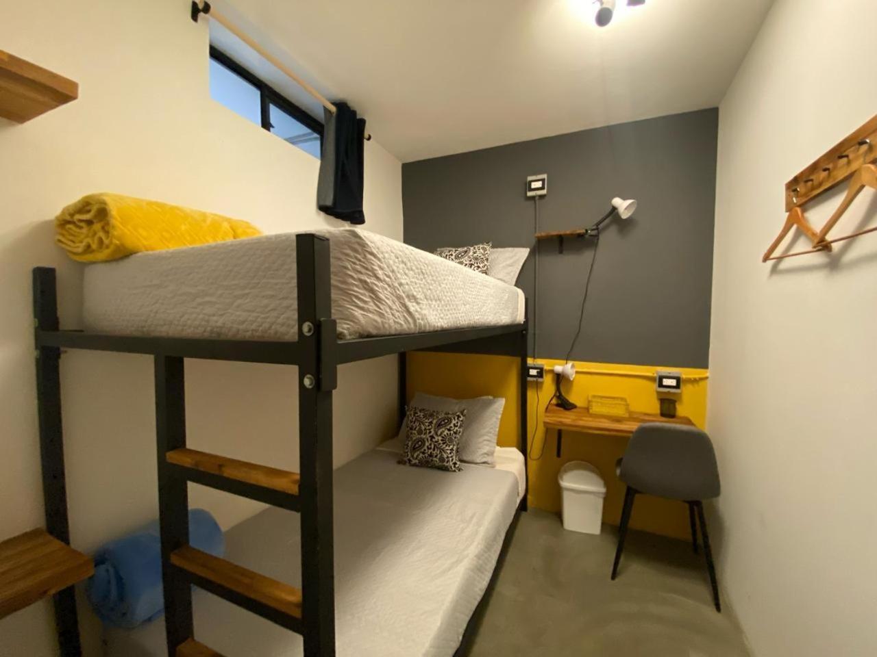 Casa Mosaiko Primer Parque Laureles Medellín Zewnętrze zdjęcie