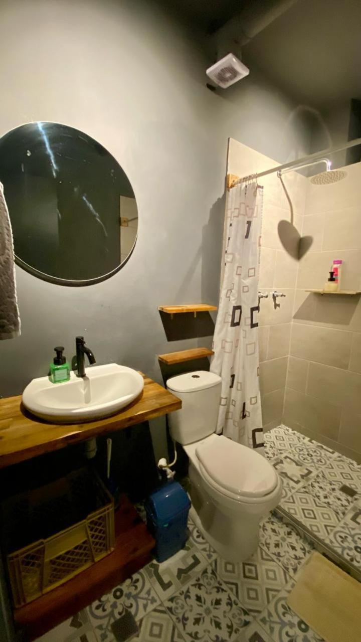 Casa Mosaiko Primer Parque Laureles Medellín Zewnętrze zdjęcie